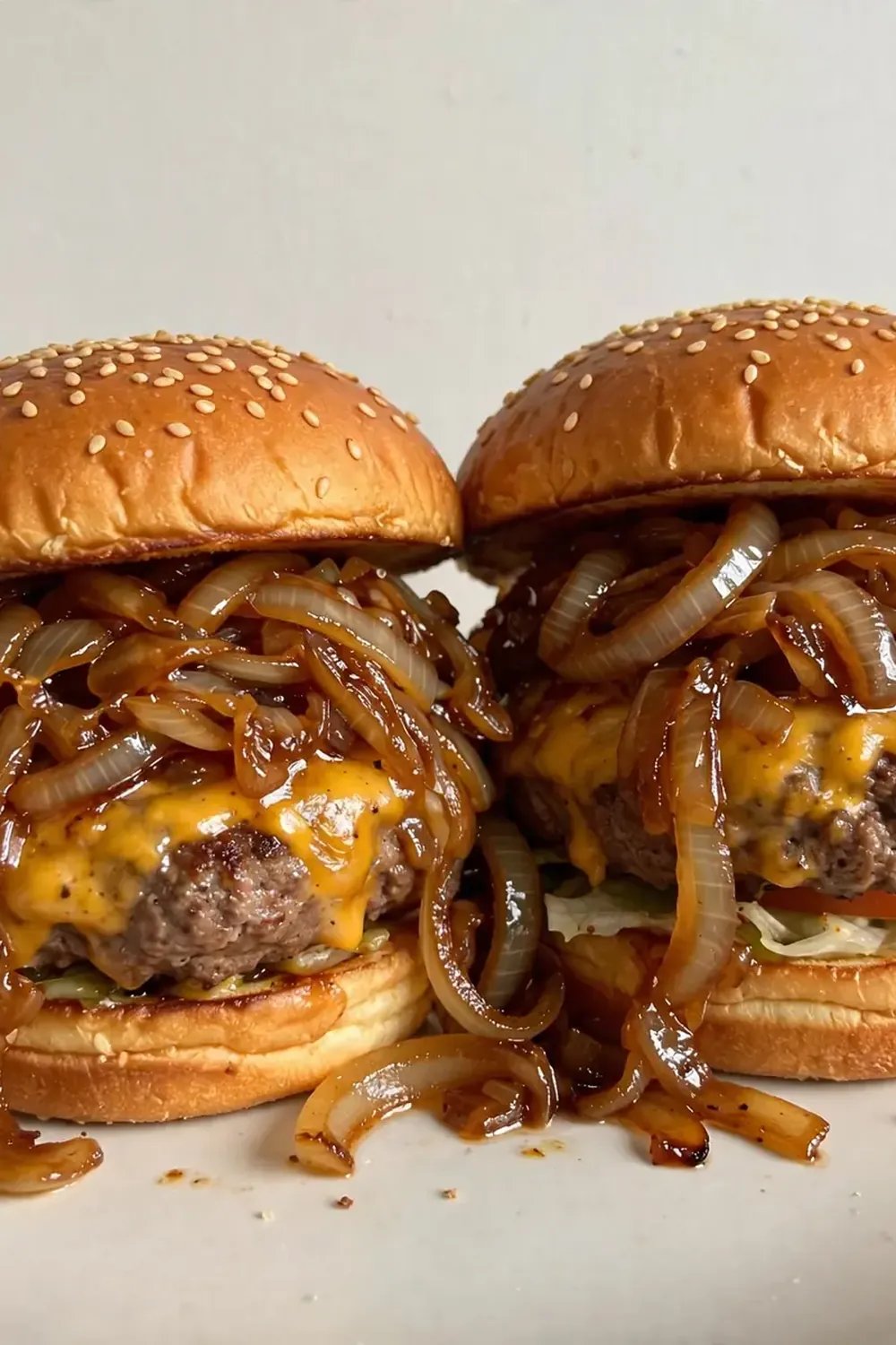 Juicy Beef Burgers with Caramelized Onions